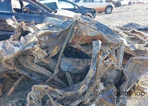 1983 Chevrolet K10 из США, поврежденный, VIN 1GCEK14H3DF324603